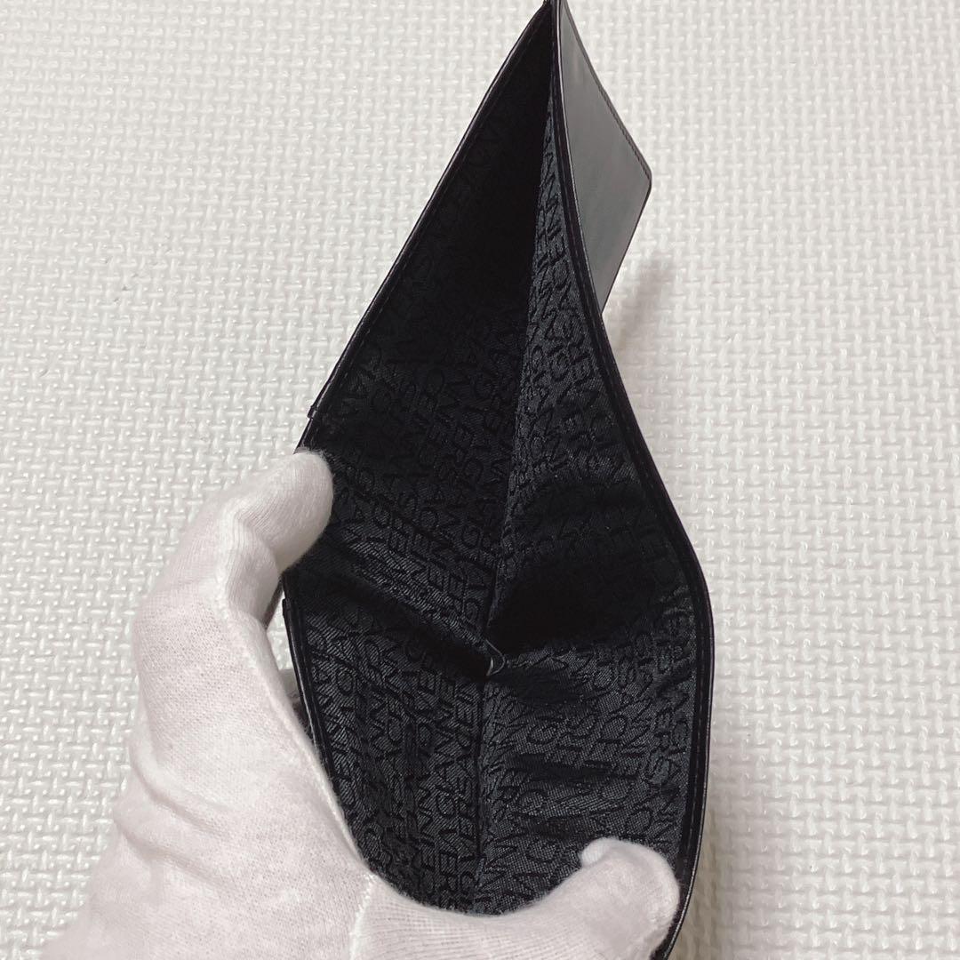 未使用　VERSACE ヴェルサーチ　レザー二つ折り財布　ブラック　黒　箱付き