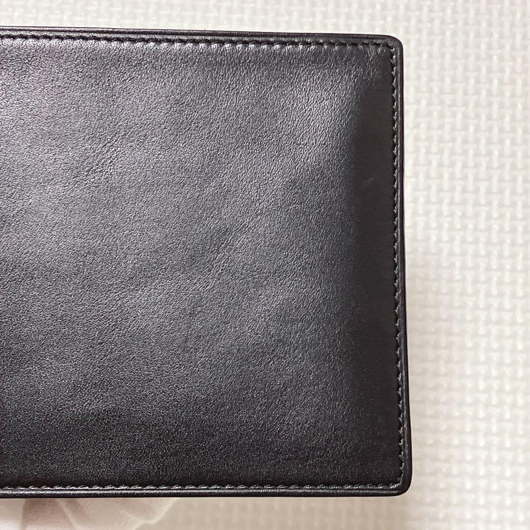 未使用　VERSACE ヴェルサーチ　レザー二つ折り財布　ブラック　黒　箱付き