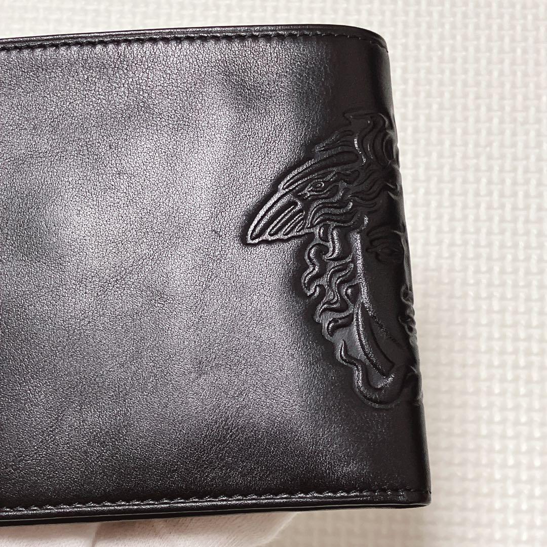 未使用　VERSACE ヴェルサーチ　レザー二つ折り財布　ブラック　黒　箱付き