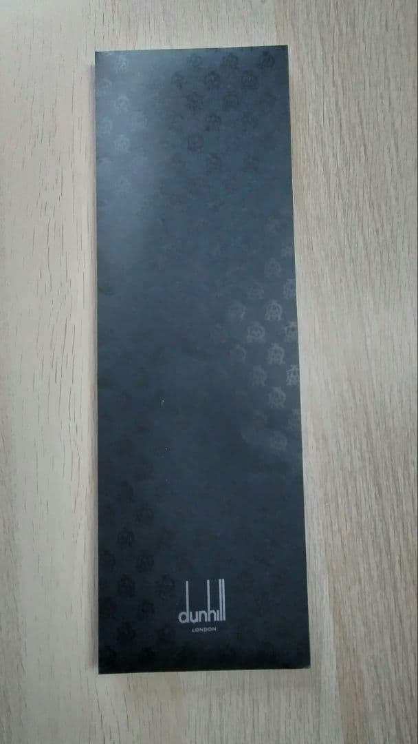 【新品未使用】ダンヒル(dunhill)ネクタイ　シルク100％