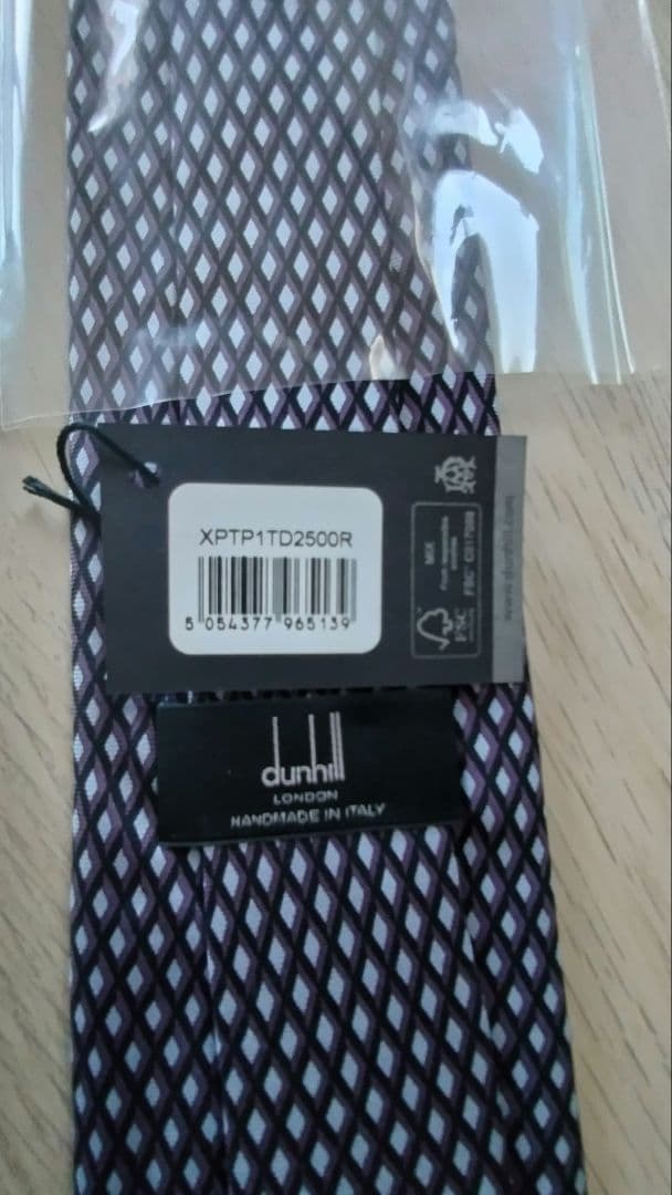 【新品未使用】ダンヒル(dunhill)ネクタイ　シルク100％