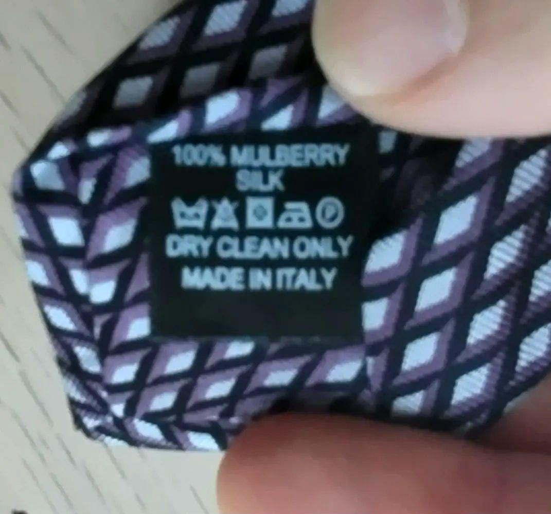 【新品未使用】ダンヒル(dunhill)ネクタイ　シルク100％