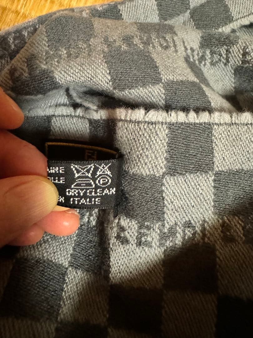 専用　美品　FENDI マフラー