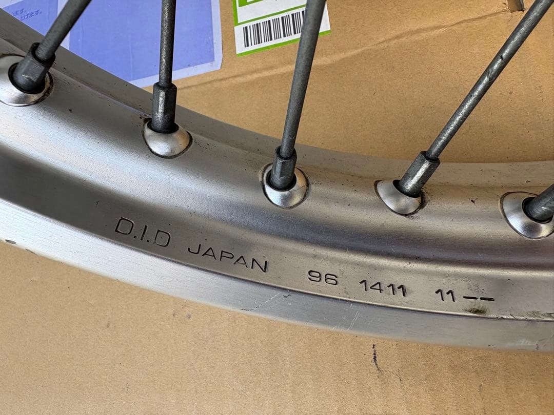 sr400 フロントホイール ディスク ローター メーターギア付