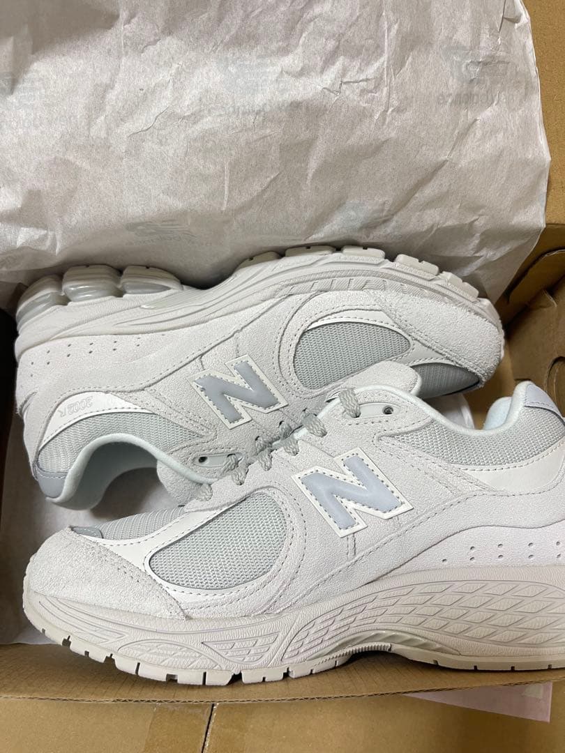 【新商品未使用】New Balance 2002R グレー 22.5cm