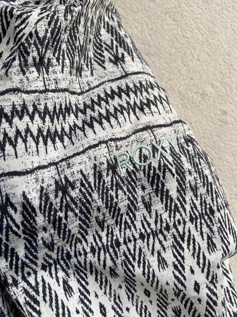 ROXY レディースSサイズ　スノーボードウェア