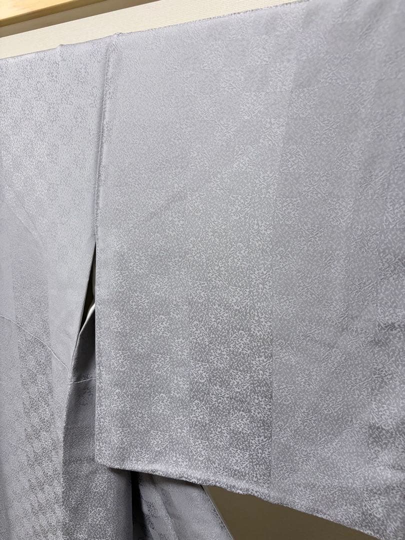 C5 美品 上質 色無地 市松に唐草の地模様 作家物 正絹 袷 付下げ 着物