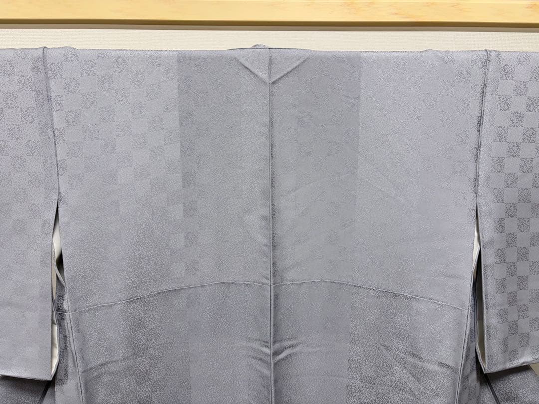 C5 美品 上質 色無地 市松に唐草の地模様 作家物 正絹 袷 付下げ 着物