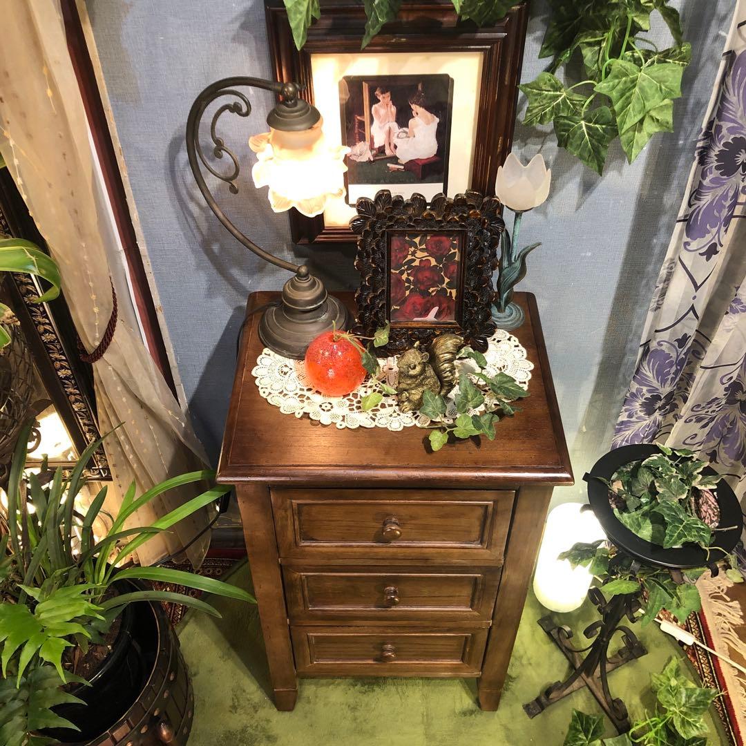 シャビーシック　フレンチ　カントリー　軽量コンパクト　アクセントチェスト