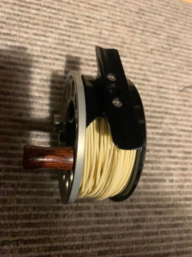 d*f様 BAUER ラージアーバー フライリール アメリカ製 フライフィッシン