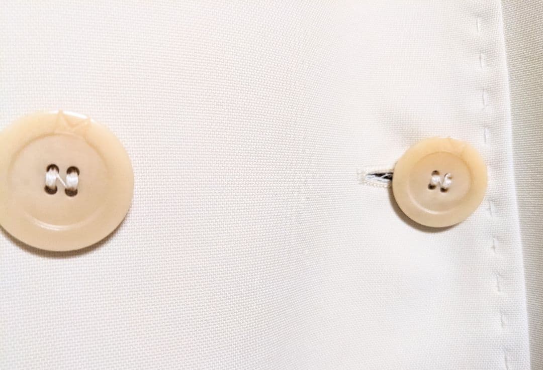 MAX MARA ハーフコートイタリア製　サイズUSA6 白タグ(高級)正規品