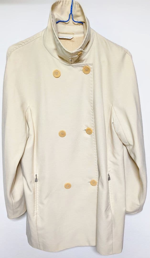 MAX MARA ハーフコートイタリア製　サイズUSA6 白タグ(高級)正規品