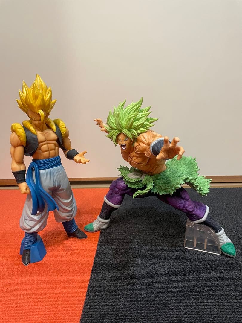 ドラゴンボール 一番くじ　ブロリー　グランディスタネロ　ゴジータ