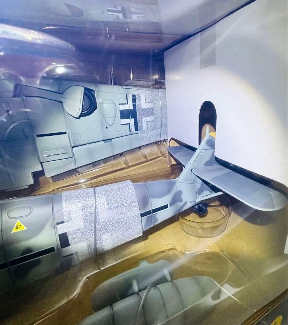 メッザーシュミット★1/18★スケールWW2モデル★BF109E ★フィギュア