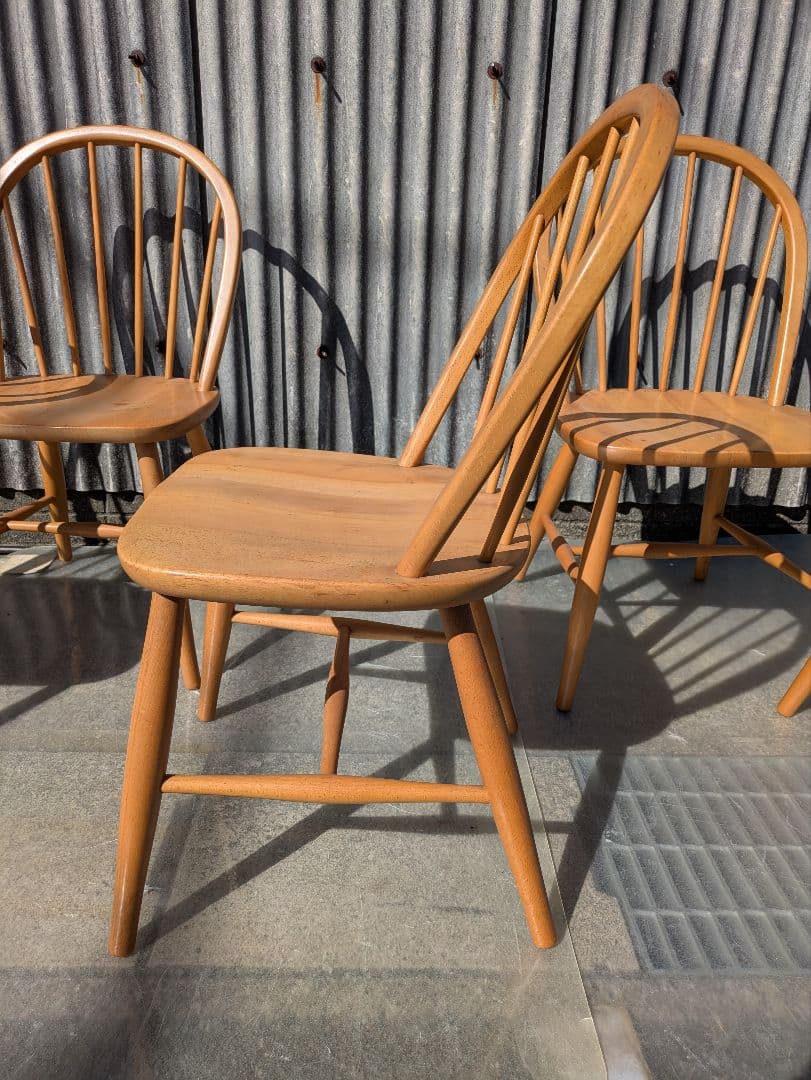 ヴィンテージ　飛騨産業ウインザーチェア①　キツツキ