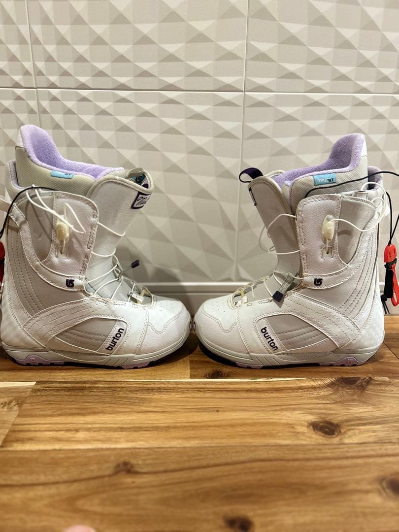 BURTON　レディース　MINT　24.5センチ　クイックレース