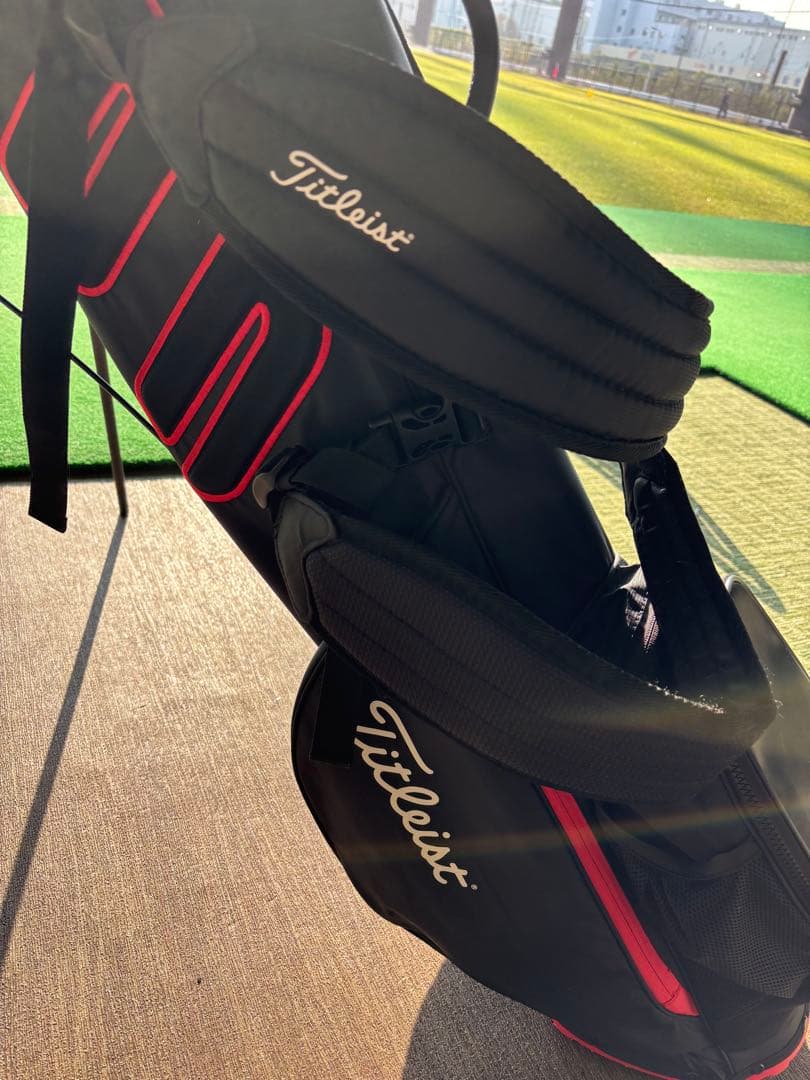 Titleist スタンドバッグ 黒/赤