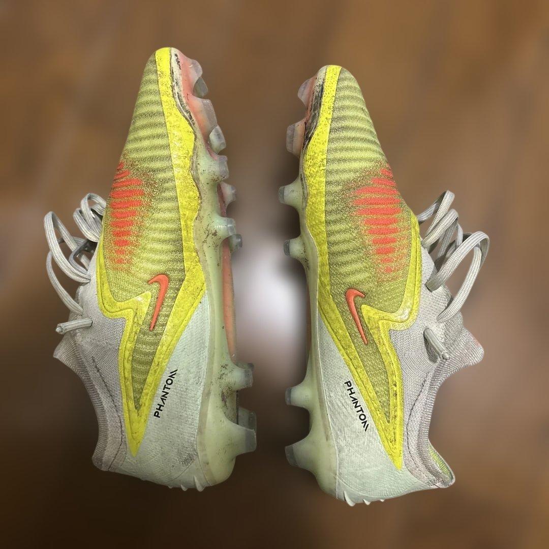 ナイキ　ファントム6 fg 25センチ