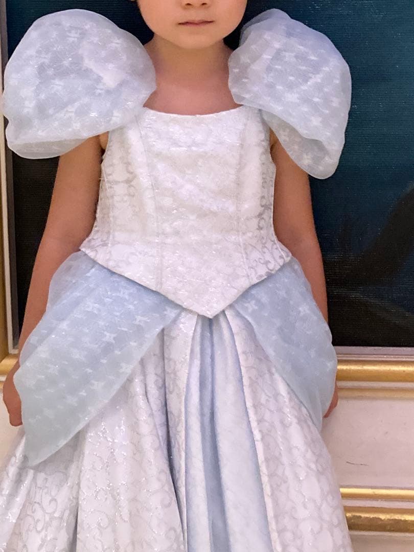 ディズニー ビビディバビディブティック プレミアム シンデレラドレス 120