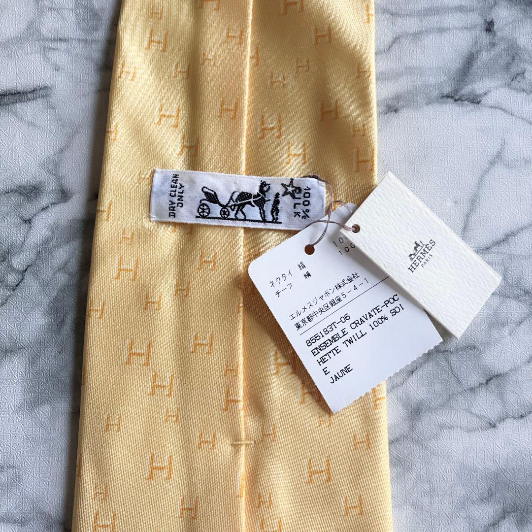 ✨未使用タグ付き✨HERMES H柄 プリント　イエロー　ネクタイ