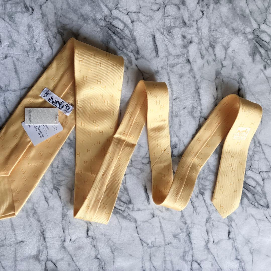 ✨未使用タグ付き✨HERMES H柄 プリント　イエロー　ネクタイ