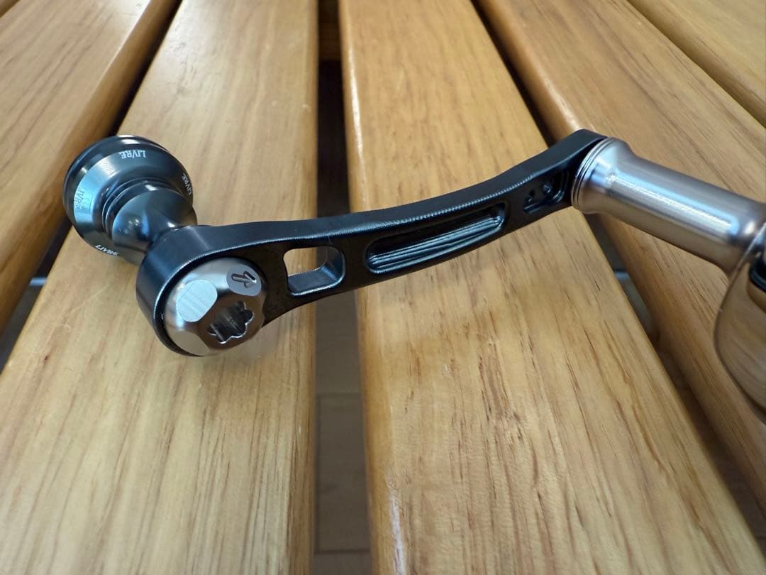 LIVRE リブレ ライトアーム58 EP37 シマノ カスタムハンドル