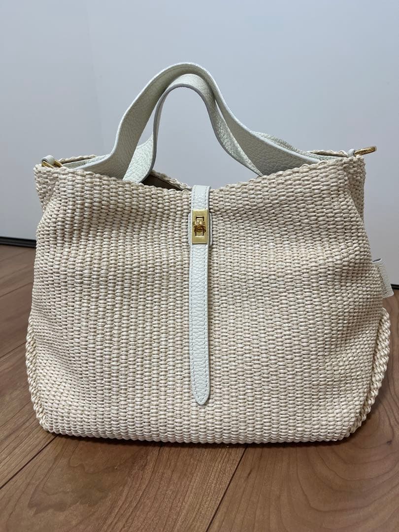 VIOLAd'ORO ヴィオラドーロ　ラフィアシート 2WAYトートバッグ