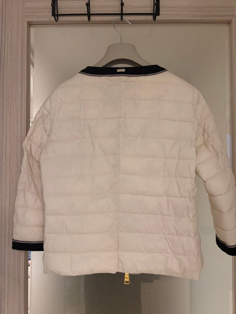 年末大幅お値下29,999円！ヘルノ★春まで活躍！ライトダウンジャケット42M