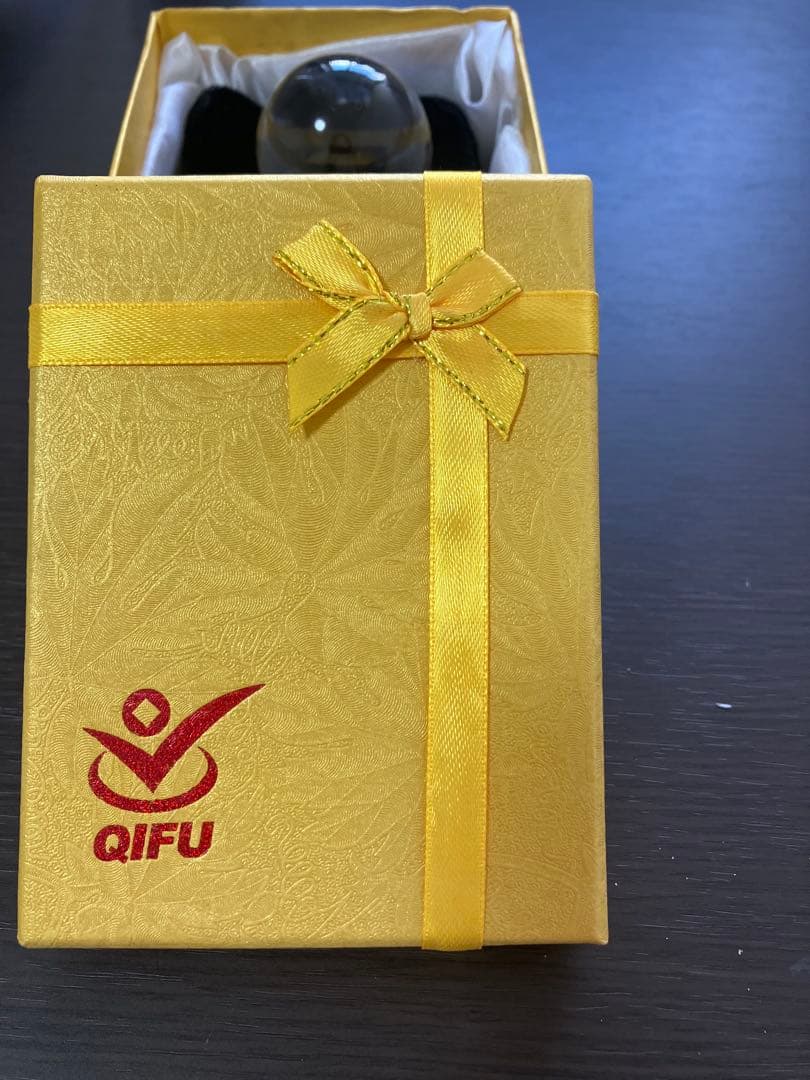日本彩珠宝石研究所 鑑別書付き 天然水晶玉 39mm QIFU ギフトBOX付き
