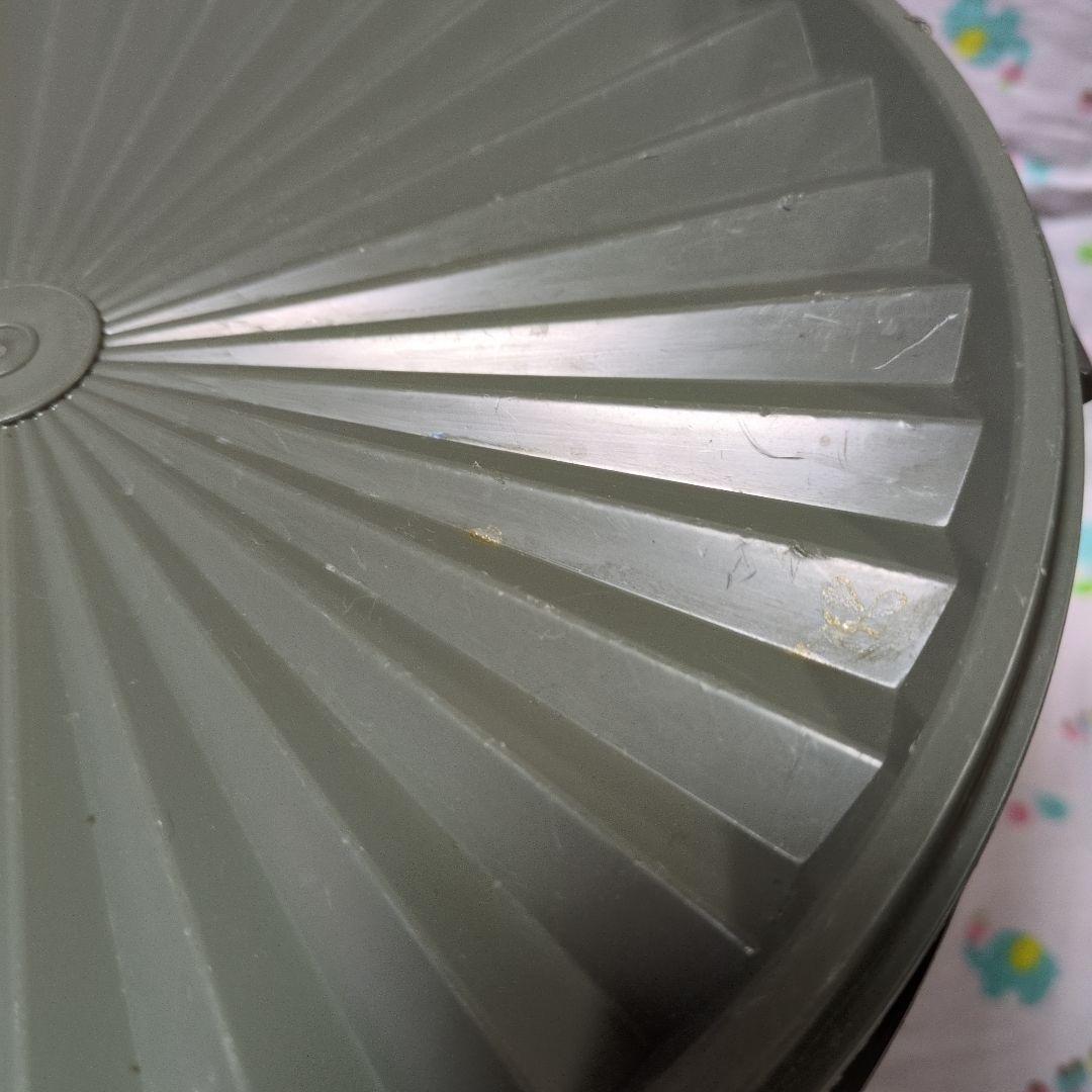 Tupperware　食品保存容器　米びつ