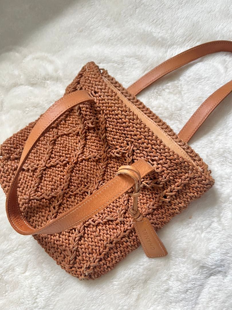 ベカシャネル　編み込みバッグ　ヌメ革