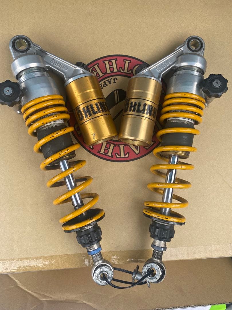 オーリンズ？ヤマリンズ？フルアジャ　GS400ゴキザリ