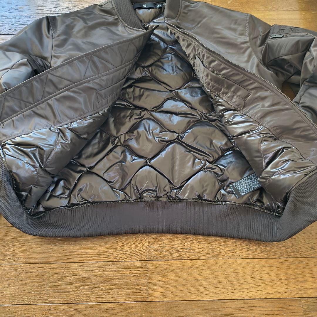 【未使用】UNIQLOハイブリッドダウンオーバーサイズ MA-1 +J