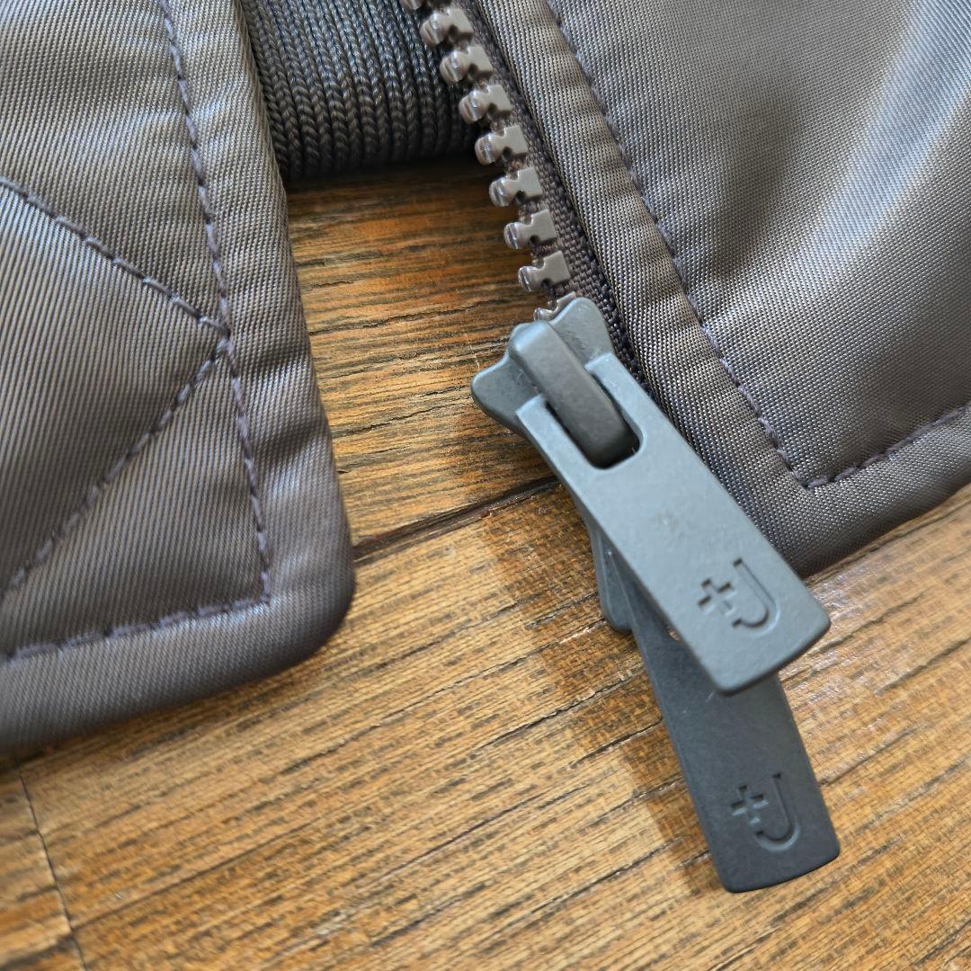 【未使用】UNIQLOハイブリッドダウンオーバーサイズ MA-1 +J