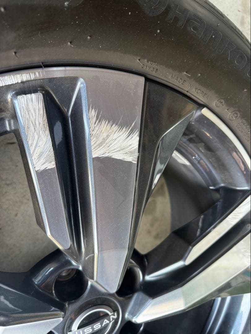 Nissan 19インチホイール