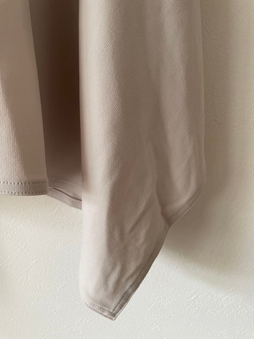 トクコプルミエブォル/アートワークAラインチュニックワンピース