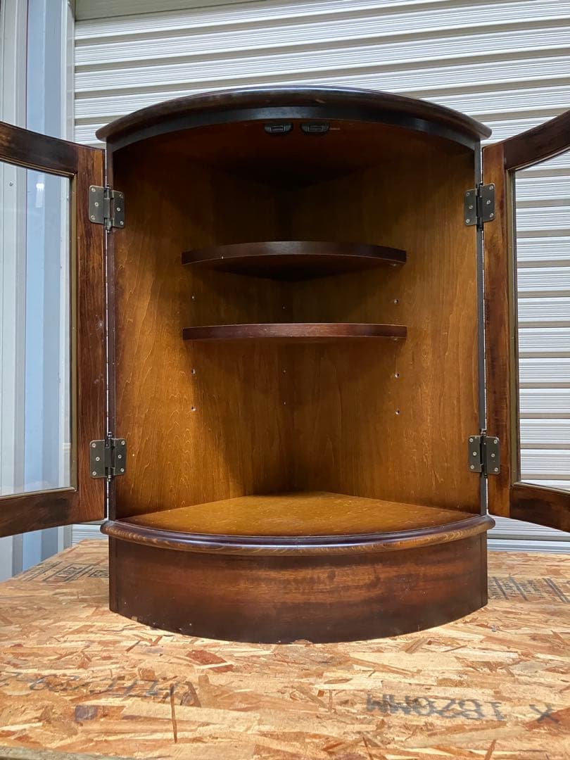 A2D66■karimoku カリモク コロニアル コーナーボード キャビネット