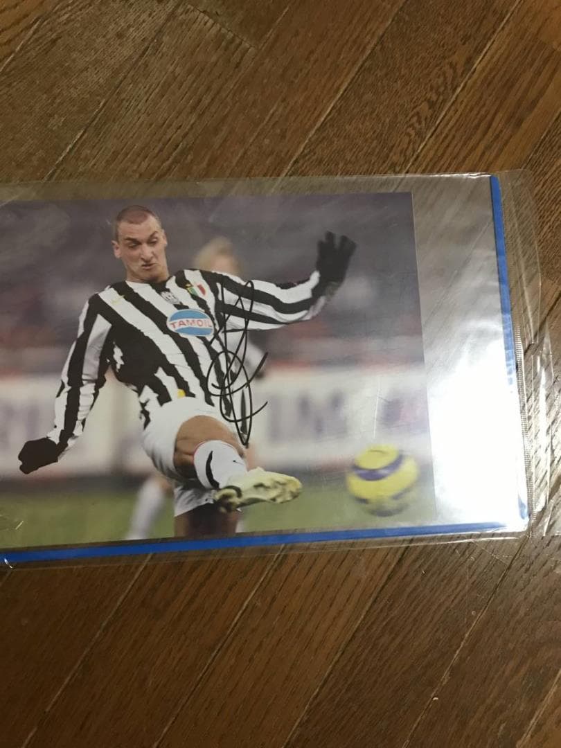 ズラタン・イブラヒモビッチ　ユベントス　直筆サイン入りフォト