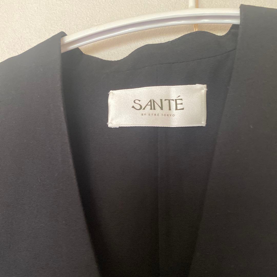 ETRE SANTE スリーブレスカーヴィオールインワン ブラックＭ