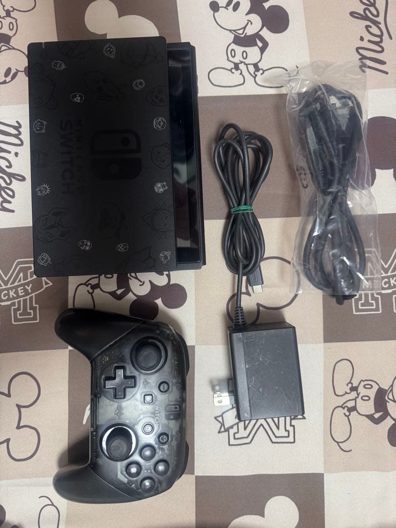 値下げNintendo Switch 本体 プロコン+ 付属品　ジョイコン欠品