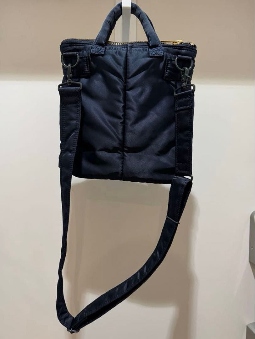 t*s様 新品　未使用　完売品　希少　kaws ポーター　ヘルメット　バック