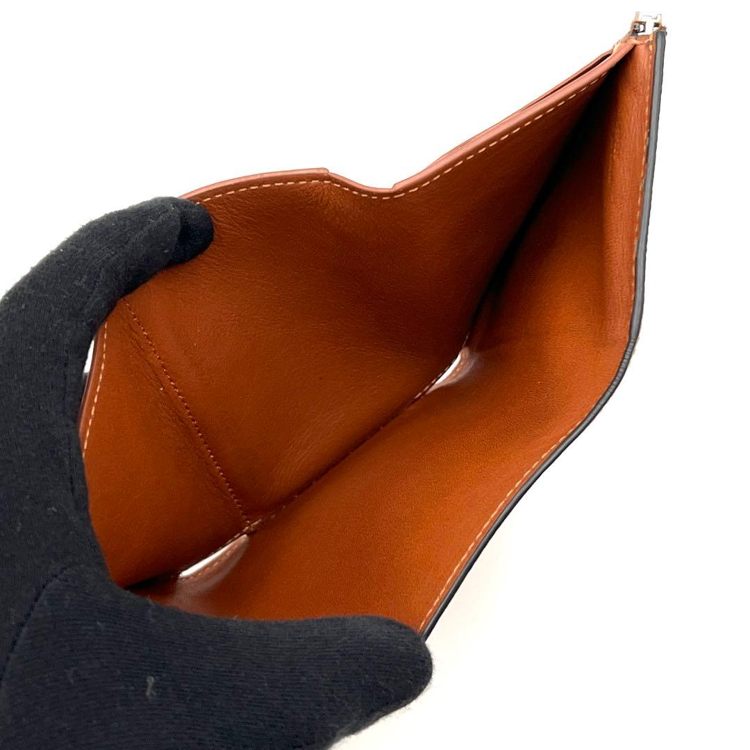 【美品】ロエベ トライフォールドウォレッ3つ折り財布 ブラウン コンパクト