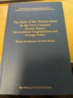 洋書 The Role of the Nation-State