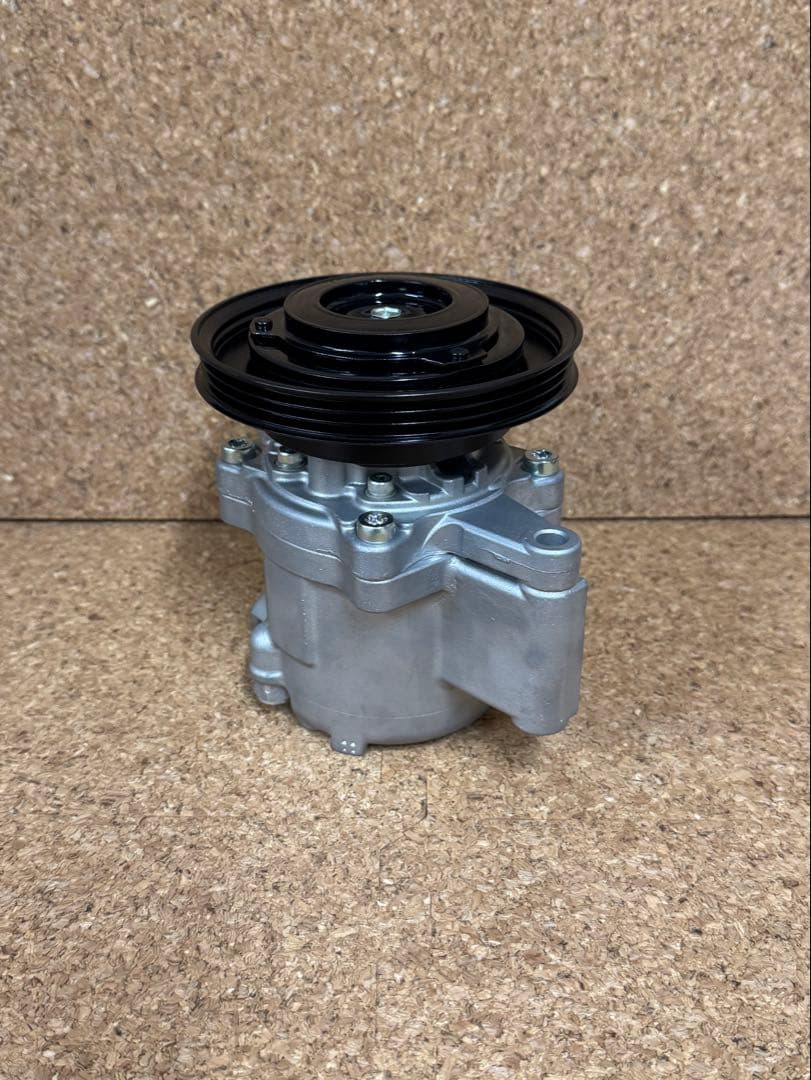 L175Sムーブ リビルトACコンプレッサー 未使用 長期在庫 L375Sタント