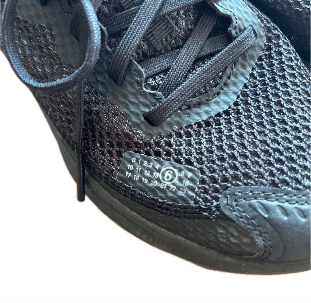 MM6 x SalomonコラボのSPECTUR 2スニーカー