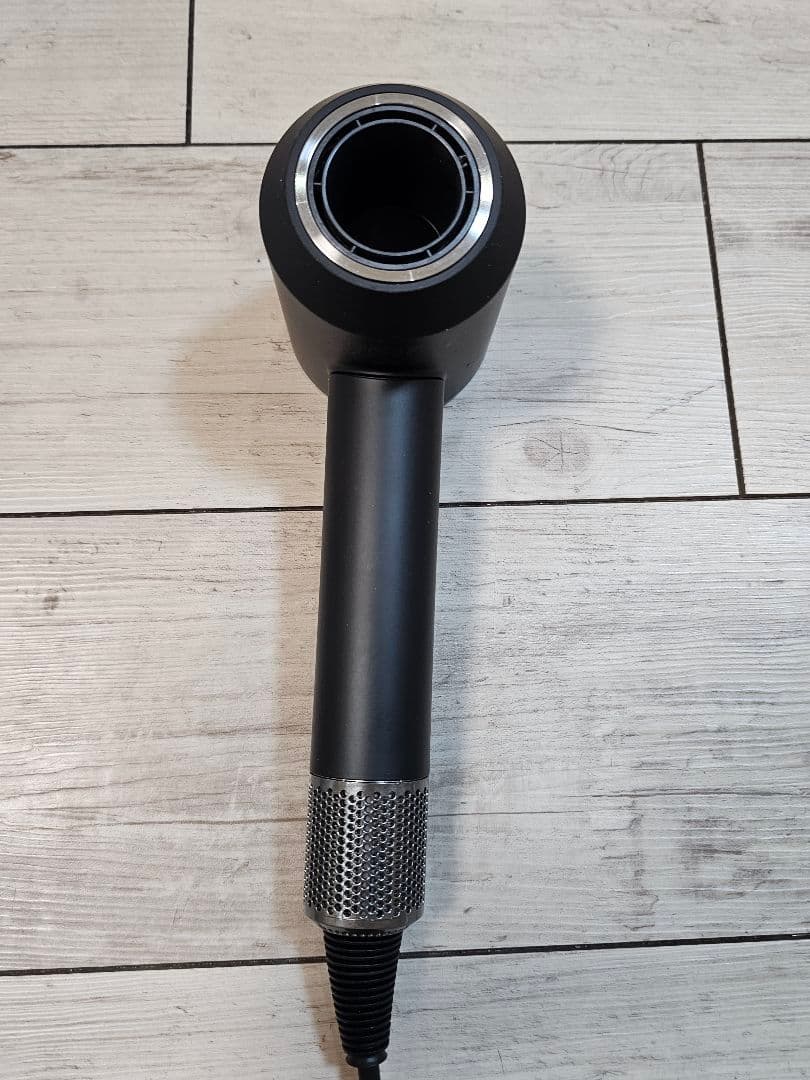 さー様限定価格保証付　ダイソン　メンテナンス済み　dyson hd08　ブラック