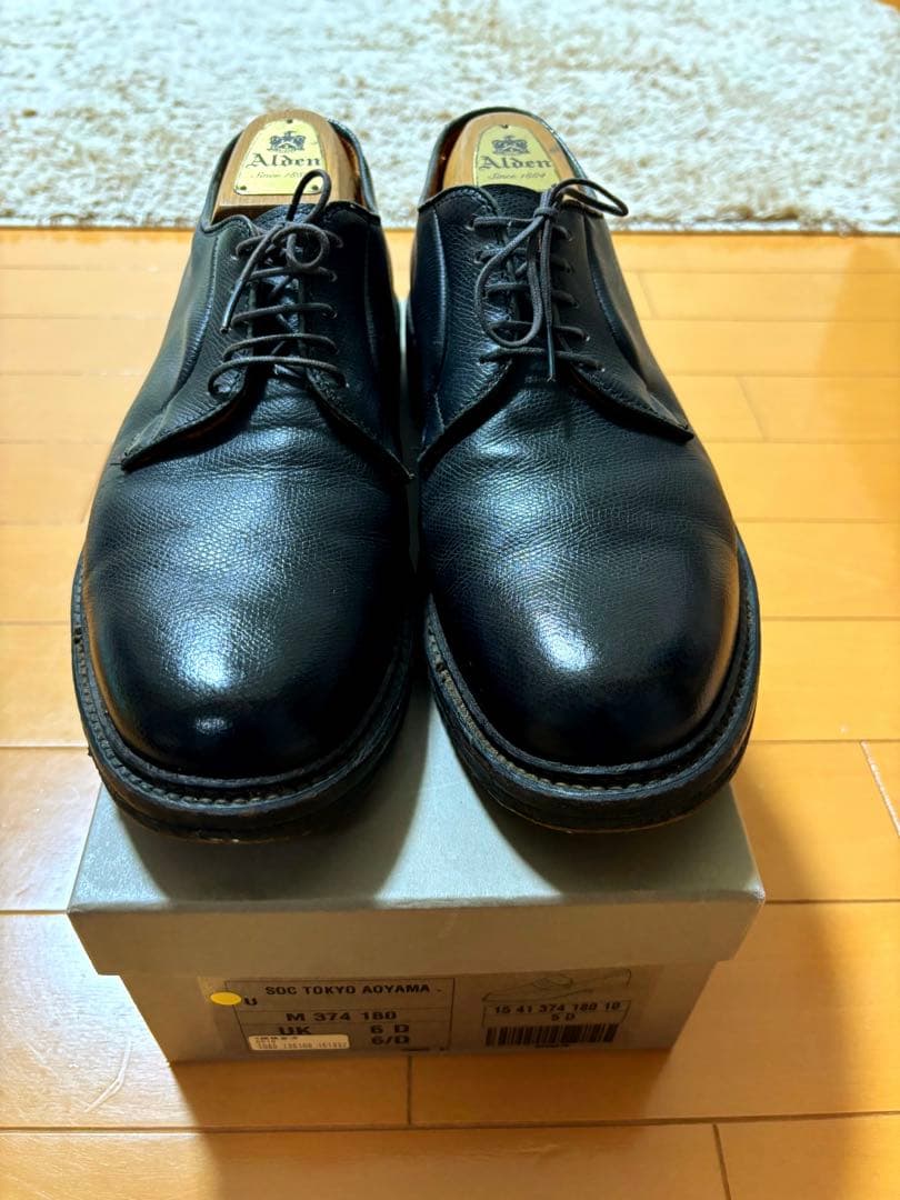 Alden プレーントゥ