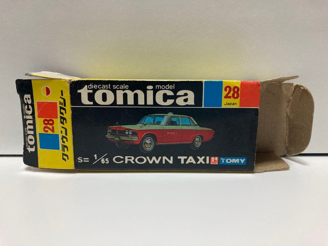 トミカ　日本製　トヨタ　クラウンタクシー　1Aホイール　色指定箱　シール付き