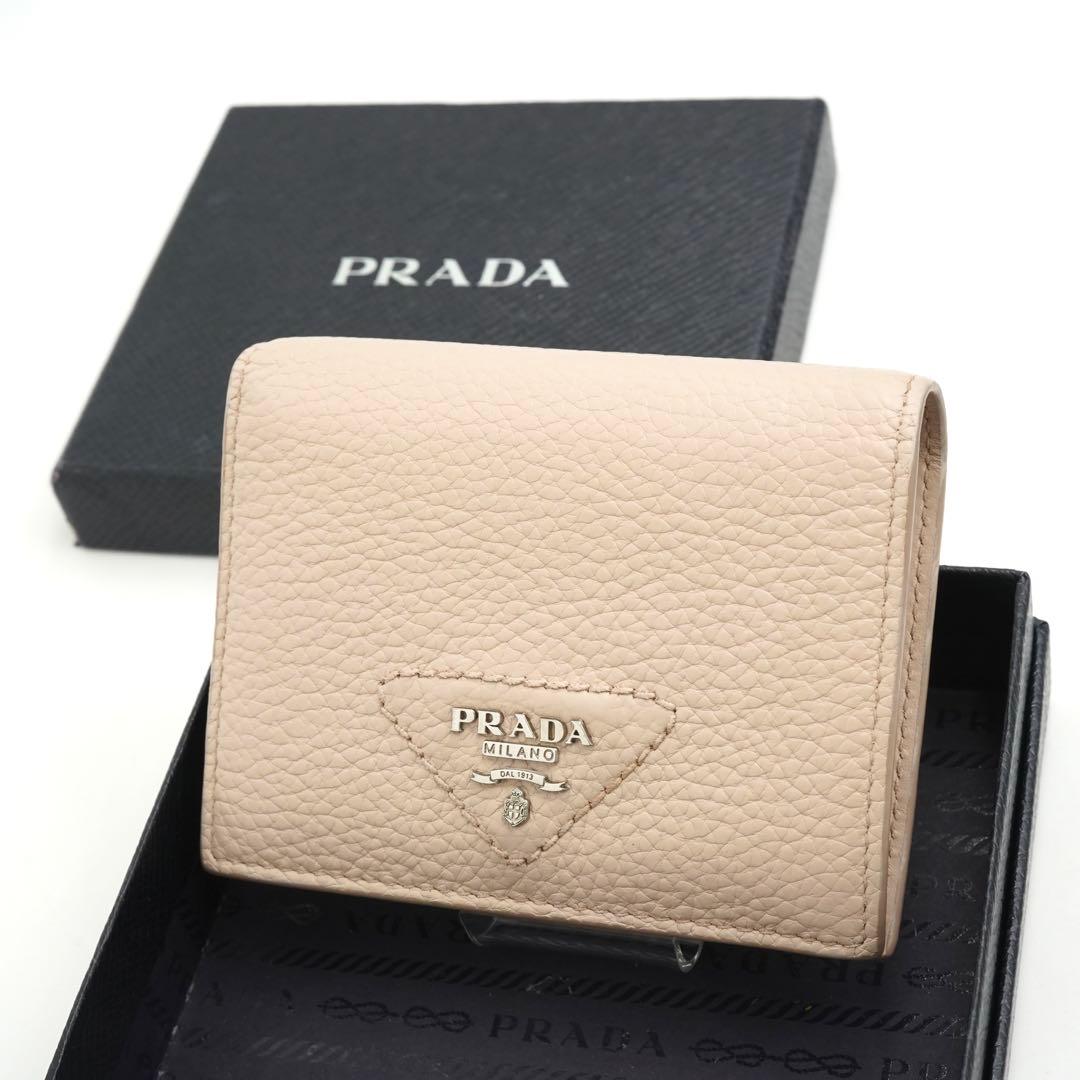 ✨未使用に近い・箱付き✨　PRADA ミニ財布　三角プレート　トライアングル
