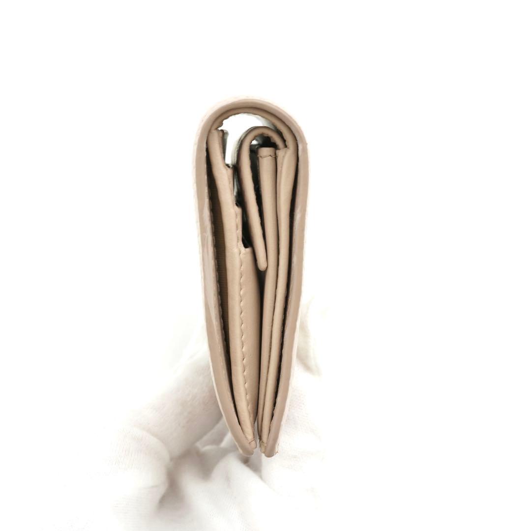 ✨未使用に近い・箱付き✨　PRADA ミニ財布　三角プレート　トライアングル